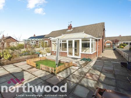 2 bedroom Semi-detached bungalow for sale in Chorley Close, Banks, PR9