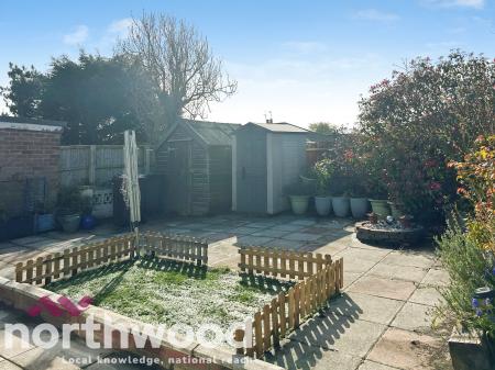 2 bedroom Semi-detached bungalow for sale in Chorley Close, Banks, PR9