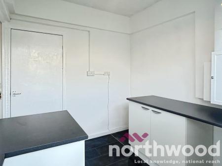 3 bedroom Semi-detached house to let in Berry Street, Skelmersdale, WN8