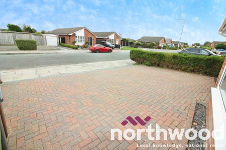 3 bedroom Detached house to let in Ruddington Road, Kew, Southport, PR8