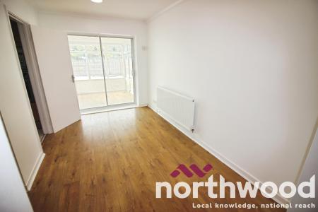 3 bedroom Detached house to let in Ruddington Road, Kew, Southport, PR8