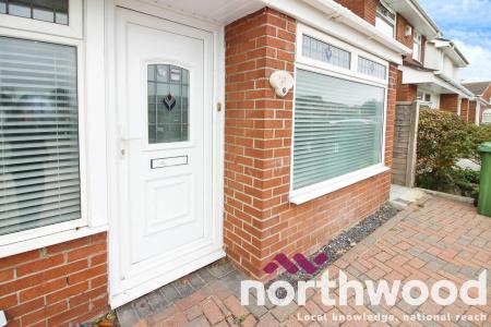 3 bedroom Detached house to let in Ruddington Road, Kew, Southport, PR8