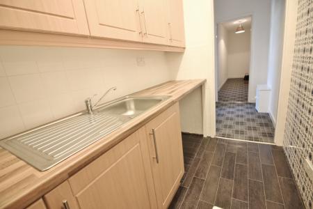 1 bedroom Flat to let in Promenade, Southport, PR9