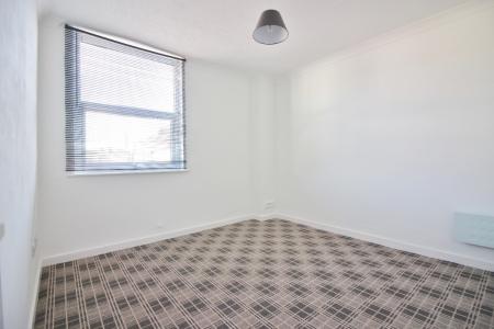 1 bedroom Flat to let in Promenade, Southport, PR9