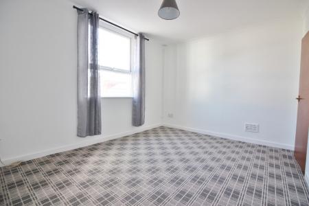 1 bedroom Flat to let in Promenade, Southport, PR9