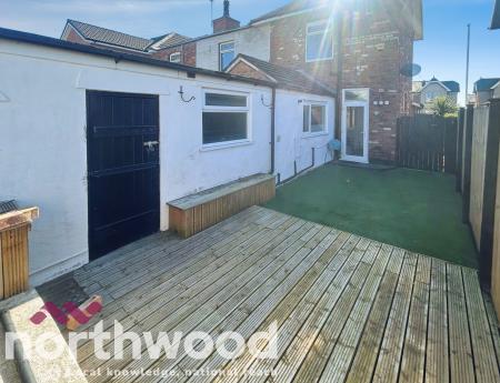 2 bedroom End of terrace house for sale in Eastbourne Road, Birkdale, PR8