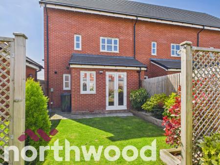 3 bedroom End of terrace house for sale in Birkdale Cop, Southport, PR8