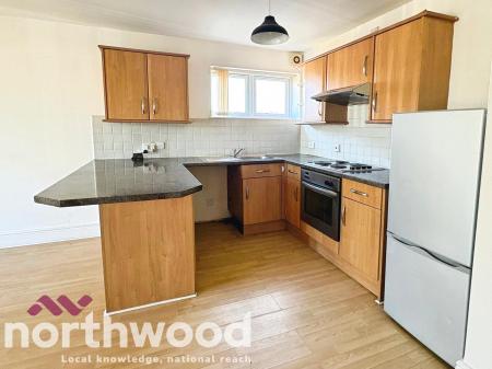 2 bedroom Flat to let in Eskbank, Tanhouse, Skelmersdale, WN8