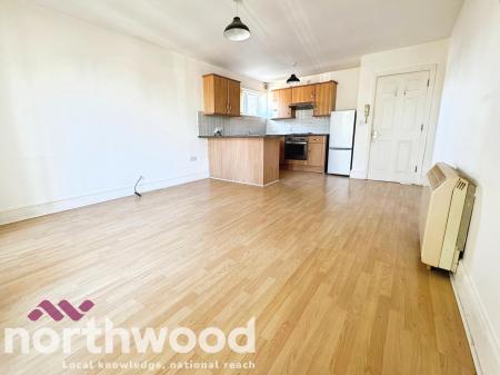 2 bedroom Flat to let in Eskbank, Tanhouse, Skelmersdale, WN8