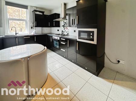 1 bedroom Flat for sale in Talbot Street, Southport, PR8