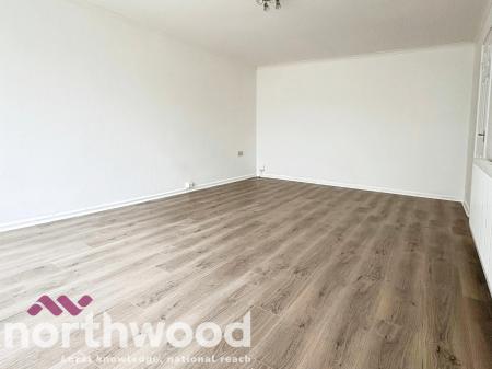 3 bedroom Terraced House to let in Hallcroft, Birch Green, Skelmersdale, WN8