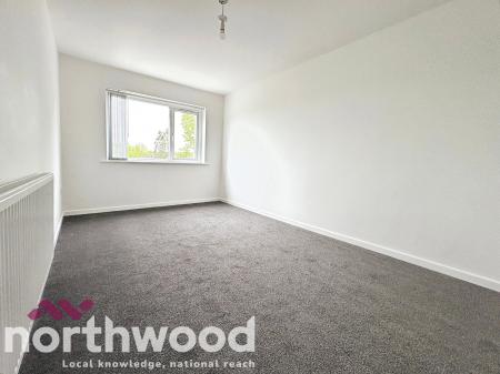3 bedroom Terraced House to let in Hallcroft, Birch Green, Skelmersdale, WN8