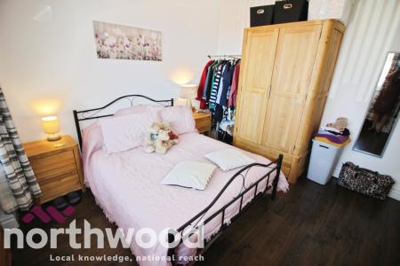 2 bedroom Bungalow to let in The Crescent, Southport, PR9