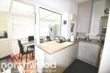 2 bedroom Bungalow to let in The Crescent, Southport, PR9