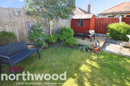 2 bedroom Bungalow to let in The Crescent, Southport, PR9