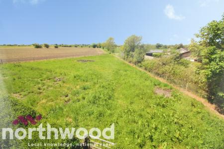3 bedroom Detached house to let in Carr Moss Lane, Halsall, L39
