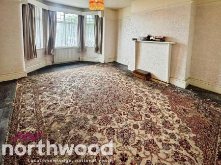 3 bedroom Semi-detached house for sale in Haig Avenue, Southport, PR8