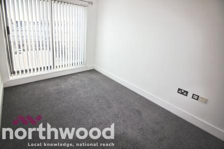 2 bedroom Flat to let in Kingsway, Southport, PR8