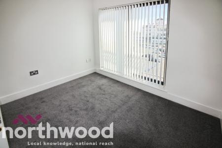 2 bedroom Flat to let in Kingsway, Southport, PR8