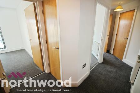 2 bedroom Flat to let in Kingsway, Southport, PR8