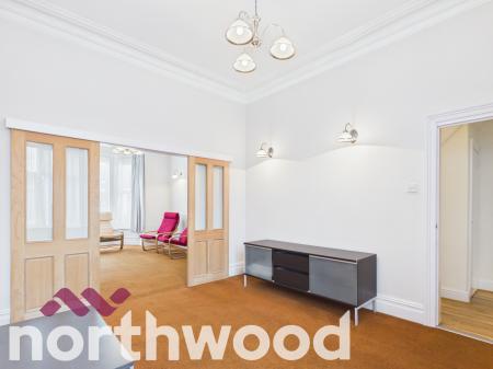 4 bedroom Semi-detached house for sale in Southbank Road, Southport, PR8