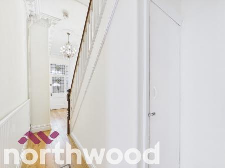 4 bedroom Semi-detached house for sale in Southbank Road, Southport, PR8