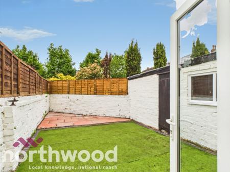 4 bedroom Semi-detached house for sale in Southbank Road, Southport, PR8