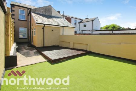 3 bedroom Terraced House to let in Hope Street, Southport, PR9