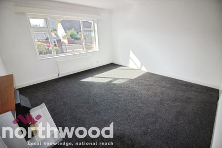 3 bedroom Semi-detached house to let in Court Road, Southport, PR9