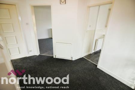 3 bedroom Semi-detached house to let in Court Road, Southport, PR9