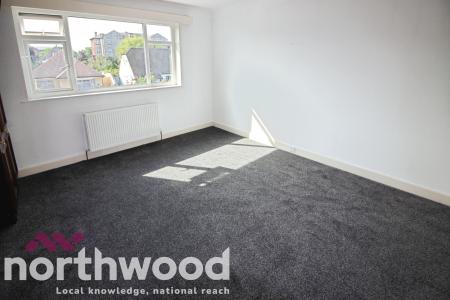 3 bedroom Semi-detached house to let in Court Road, Southport, PR9