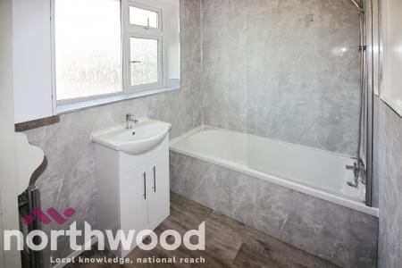 3 bedroom Semi-detached house to let in Court Road, Southport, PR9