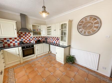 2 bedroom Cottage to let in Main Street, Billinge, Wigan, WN5