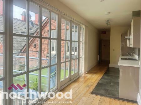 2 bedroom Flat for sale in 130c Lord Street, Southport, PR9