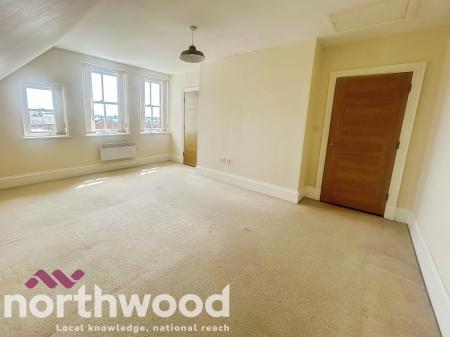 2 bedroom Flat for sale in 130c Lord Street, Southport, PR9