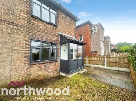 2 bedroom Semi-detached house for sale in Alma Walk, Upholland, Skelmersdale, WN8