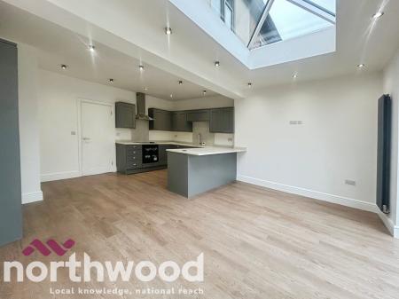 2 bedroom Semi-detached house for sale in Alma Walk, Upholland, Skelmersdale, WN8