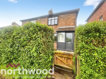 2 bedroom Semi-detached house for sale in Alma Walk, Upholland, Skelmersdale, WN8