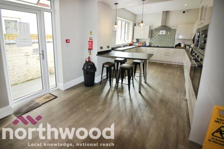 1 bedroom House share to let in King Street £85 per week, Southport, PR8