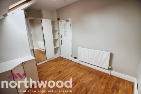 1 bedroom House share to let in King Street £85 per week, Southport, PR8