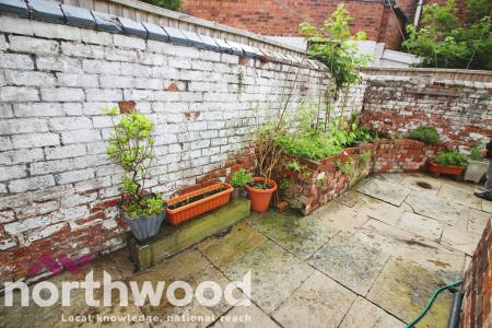 1 bedroom House share to let in King Street £85 per week, Southport, PR8