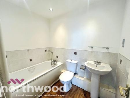 2 bedroom Flat for sale in Marine Gate Mansions, The Promenade, Southport, PR9