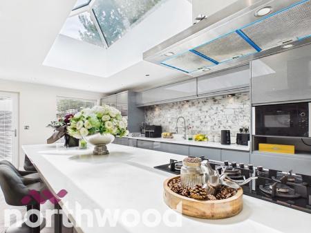 4 bedroom Detached house for sale in Knob Hall Lane, Southport, PR9