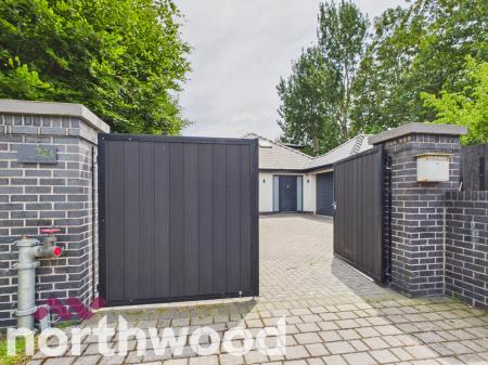 4 bedroom Detached house for sale in Knob Hall Lane, Southport, PR9