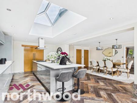 4 bedroom Detached house for sale in Knob Hall Lane, Southport, PR9
