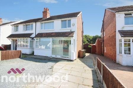 3 bedroom Semi-detached house to let in Birkey Lane, Formby, L37