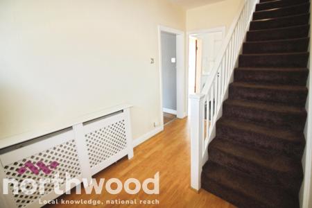 3 bedroom Semi-detached house to let in Birkey Lane, Formby, L37