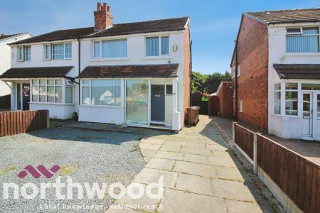 3 bedroom Semi-detached house to let in Birkey Lane, Formby, L37