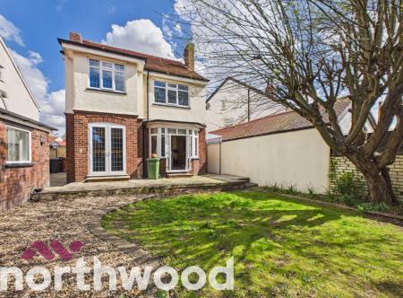 4 bedroom Detached house for sale in Grange Avenue, Southport, PR9