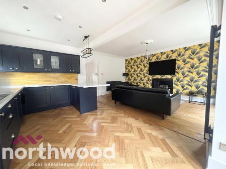 4 bedroom Detached house for sale in Grange Avenue, Southport, PR9